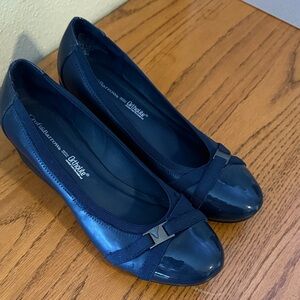 Croft and Barrow blue wedges